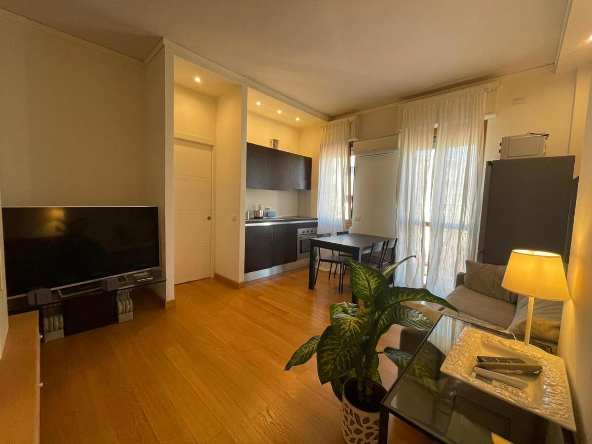 Apartament Arco Della Pace Corso Sempione 12 Mediolan Zewnętrze zdjęcie